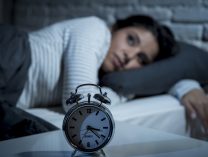 寝だめで睡眠不足は解消できない！逆に体内時計が乱れる理由とは？
